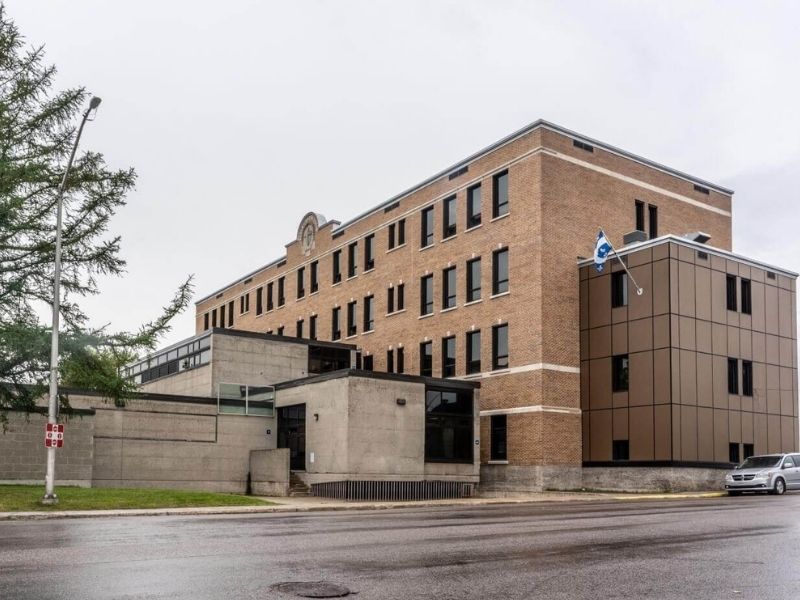 École Sacré-Cœur École Sacré-Cœur