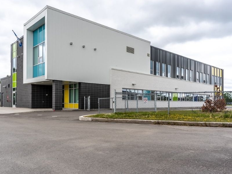 École Bois-Joli École Bois-Joli